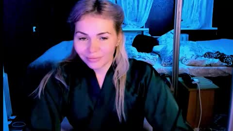 Snapshot of loraboyar chatting on 10-15-25, 02:22 Lora online show from 10-15-25, 02:22