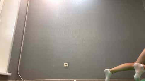 Snapshot of loreeluben chatting on 10-05-25, 11:19 Olivia online show from 10-05-25, 11:19