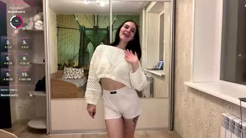 Snapshot of loreeluben chatting on 11-17-25, 01:06 Olivia online show from 11-17-25, 01:06