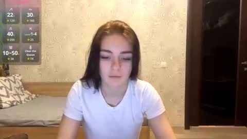 Olivia online show from 01-13-26, 02:22