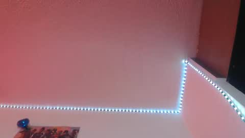 lorenitha online show from 10-11-25, 04:38