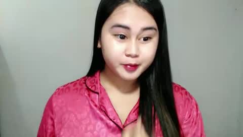 Snapshot of lorenpage_love chatting on 01-02-25, 05:03 LOREN online show from 01-02-25, 05:03