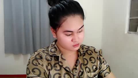 Snapshot of lorenpage_love chatting on 01-08-25, 06:52 LOREN online show from 01-08-25, 06:52