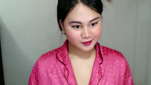 Snapshot of lorenpage_love chatting on 03-08-25, 07:49 LOREN online show from 03-08-25, 07:49