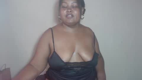 lorena online show from 10-28-25, 08:44