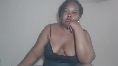 lorena online show from 11-02-25, 05:10