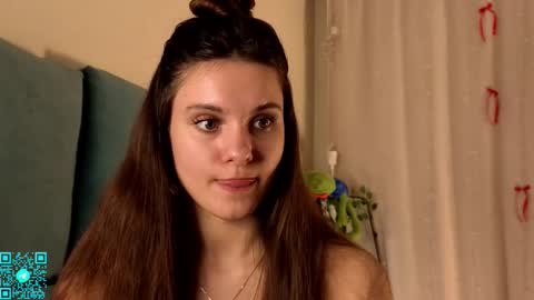 Chloe for Fan BlackHole online show from 02-15-26, 05:20