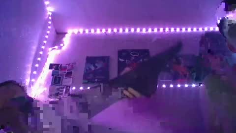 loreyy_ online show from 03-02-25, 04:21