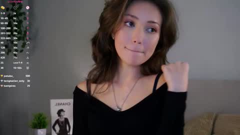 Naomi online show from 11-18-25, 09:30