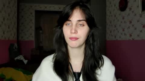 Kira online show from 11-16-25, 04:23