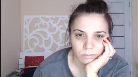 LorraGrey online show from 01-15-25, 12:25