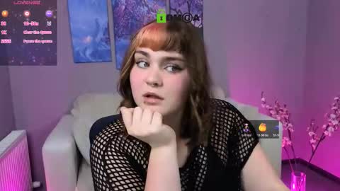 Lora for u online show from 11-09-25, 09:13