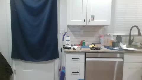 Snapshot of losertinypeni chatting on 03-01-25, 11:58 losertinypeni online show from 03-01-25, 11:58