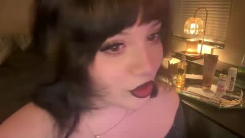 Snapshot of lottiepoppie chatting on 01-03-25, 08:00 Lottiepoppie online show from 01-03-25, 08:00