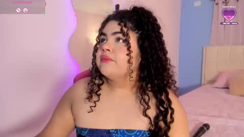 Snapshot of lou_22_ chatting on 02-01-26, 12:37 Lou online show from 02-01-26, 12:37