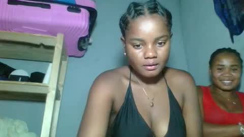 louane98 online show from 02-18-26, 05:42