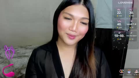 Snapshot of louheart chatting on 11-05-25, 03:12 Sweet online show from 11-05-25, 03:12