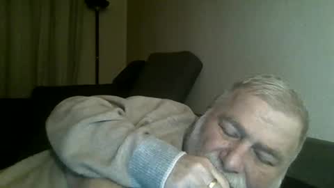 louis_chokdee online show from 12-04-24, 05:11