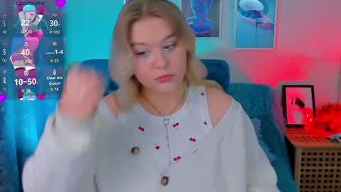 Loise online show from 11-22-25, 10:09