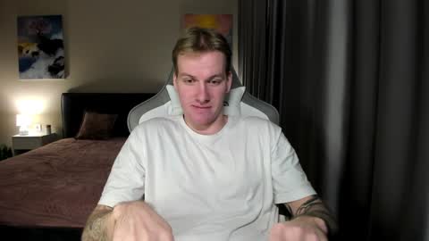 Louis  online show from 12-25-24, 06:52