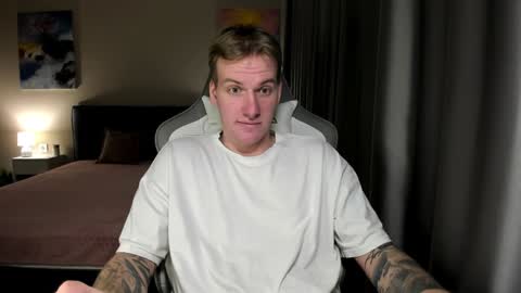 Louis  online show from 12-27-24, 07:46