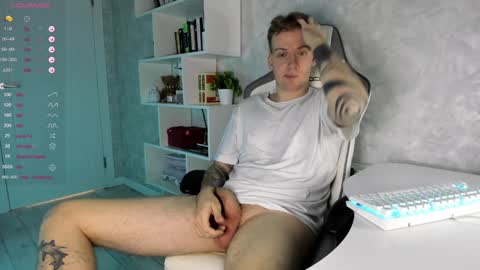 Louis  online show from 01-31-25, 06:36