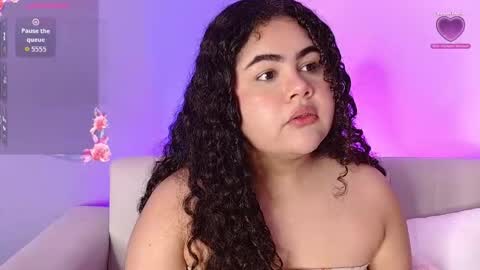 lourdes_moon22 online show from 12-22-25, 12:24