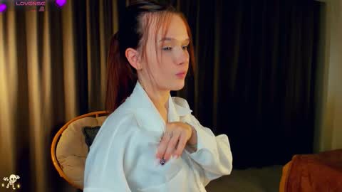 Brook and Del online show from 11-09-25, 05:55