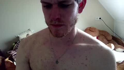 Snapshot of love_bert chatting on 02-13-25, 03:03 Love bert online show from 02-13-25, 03:03