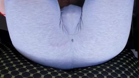 Kira online show from 12-04-25, 10:02