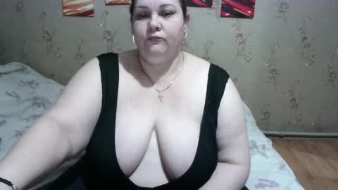 Snapshot of love_milanna chatting on 02-14-26, 01:13 Milana online show from 02-14-26, 01:13