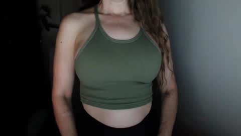 LoVe On  online show from 10-06-25, 01:19