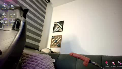 Sharol Leon online show from 10-22-25, 02:56