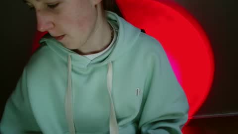 Snapshot of love_vivian chatting on 01-07-26, 12:07 Vivian online show from 01-07-26, 12:07