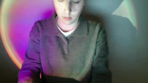 Snapshot of love_vivian chatting on 02-09-26, 11:03 Vivian online show from 02-09-26, 11:03