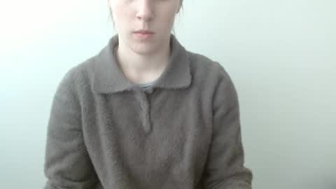 Snapshot of love_vivian chatting on 02-27-26, 02:06 Vivian online show from 02-27-26, 02:06