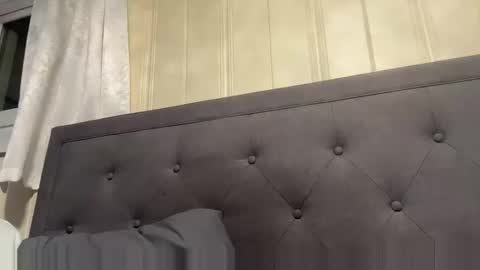 Snapshot of loved19 chatting on 03-25-26, 02:50 loved19 online show from 03-25-26, 02:50