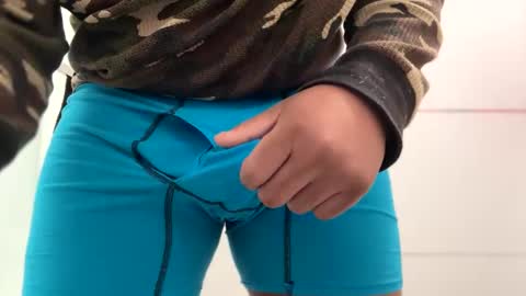 lovefeetonmyface29 online show from 01-19-25, 11:56