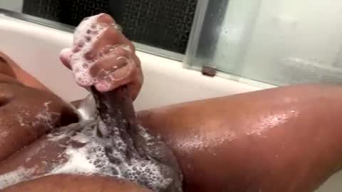 lovefeetonmyface29 online show from 10-18-25, 12:24