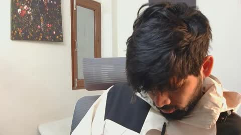 Snapshot of lovehairyindian chatting on 12-17-25, 10:21 Indian hairy online show from 12-17-25, 10:21