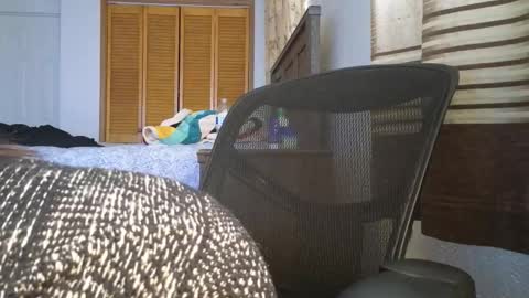 Amber online show from 11-16-25, 10:26