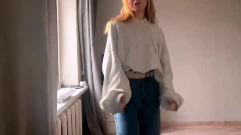 Ella online show from 12-15-25, 06:17