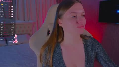 Laura online show from 12-10-24, 01:55