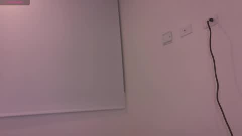 Snapshot of lovely_allys chatting on 09-27-25, 02:49 Allyson 3 online show from 09-27-25, 02:49