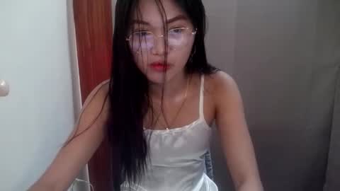 lovely_angel18 online show from 10-01-25, 12:16
