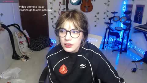 Cassie online show from 11-26-25, 05:30