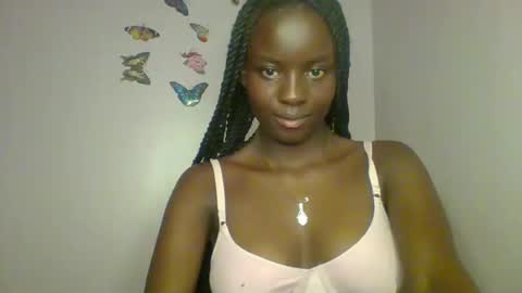 Snapshot of lovely_choco chatting on 12-18-25, 06:58 Choco online show from 12-18-25, 06:58