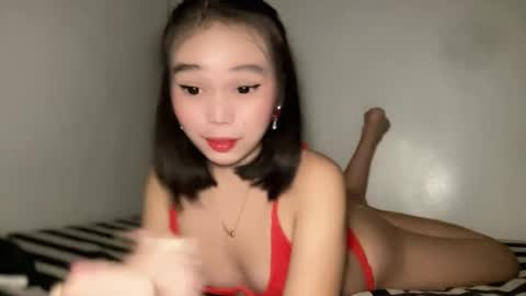 lovely_cittie18 online show from 12-15-25, 02:21