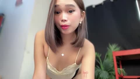 lovely_cittie18 online show from 02-05-26, 03:22