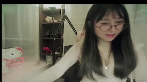 DANA KIM online show from 01-12-26, 01:27